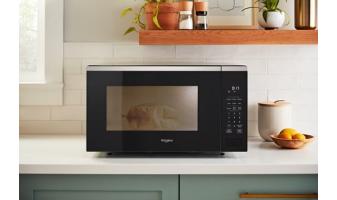 2.2 cu. ft. Sensor Cooking Microwave.