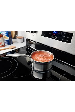 30-inch Wide Electric Range with Steam Clean - 5.3 cu. ft.