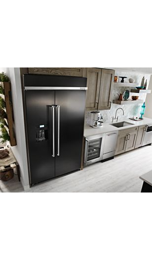 KitchenAid® 18'' Automatic Ice Maker with PrintShield™ Finish.