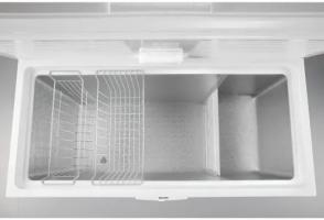 Garage Ready in Freezer Mode Chest Freezer with Baskets - 16 cu. ft.