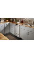 KitchenAid® 18'' Automatic Ice Maker with PrintShield™ Finish.