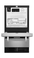 KitchenAid® 18'' Automatic Ice Maker with PrintShield™ Finish.