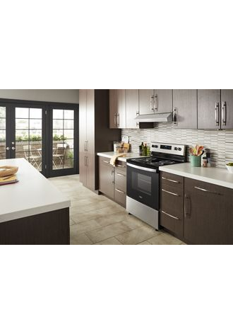 4.8 cu. ft. Electric Range with Keep Warm setting.