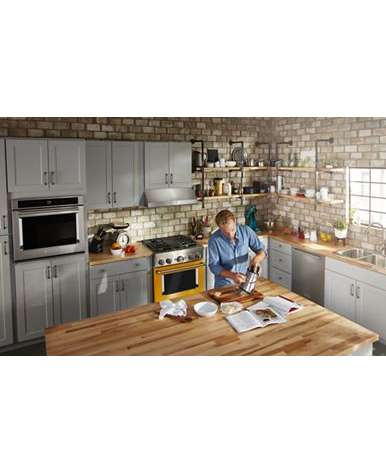 KitchenAid® 30'' Smart Commercial-Style Dual Fuel Range with 4 Burners