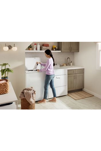 3.8–3.9 Cu. Ft. Whirlpool® Top Load Washer with Removable Agitator