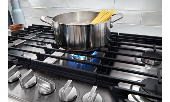 36-inch Gas Cooktop with EZ-2-Lift™ Hinged Cast-Iron Grates