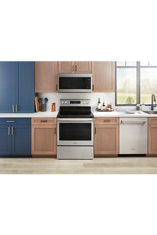 30-inch Wide Electric Range with Steam Clean - 5.3 cu. ft.