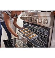 KitchenAid® 36'' Smart Commercial-Style Dual Fuel Range with 6 Burners