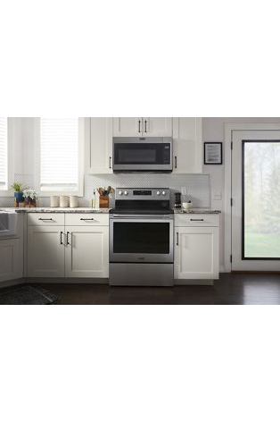 Electric Range with Steam Clean - 5.3 cu. ft.
