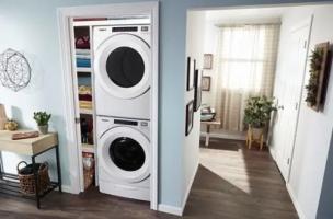 4.3 cu. ft. Closet-Depth Front Load Washer with Intuitive Controls