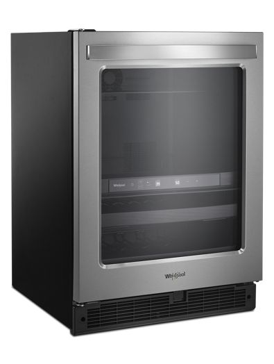 24-inch Wide Undercounter Beverage Center - 5.2 cu. ft.