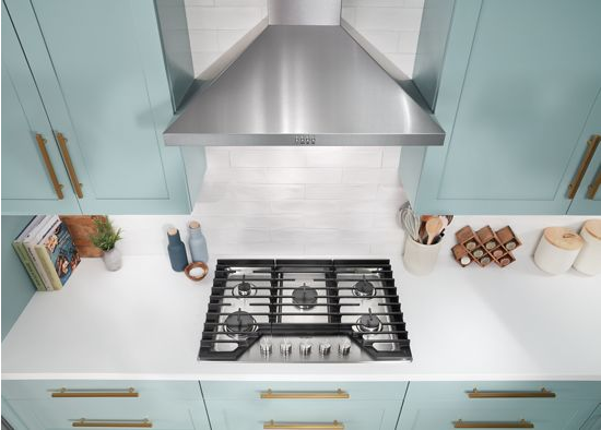 30-inch Gas Cooktop with Fifth Burner