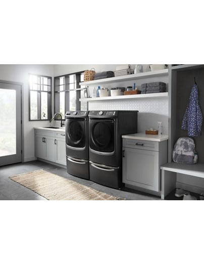 Front Load Washer with Extra Power and 12-Hr Fresh Spin™ option - 4.5 cu. ft.
