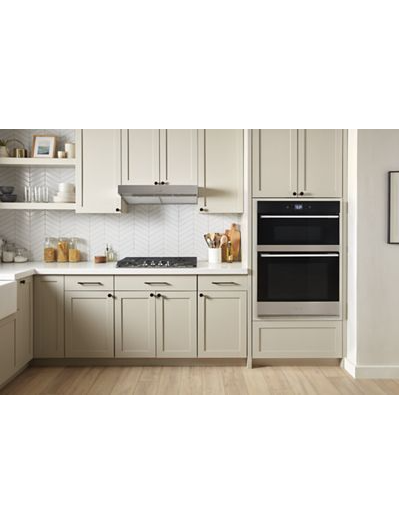6.4 Total Cu. Ft. Combo Wall Oven with Air Fry When Connected.