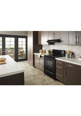 4.8 cu. ft. Electric Range with Keep Warm setting.