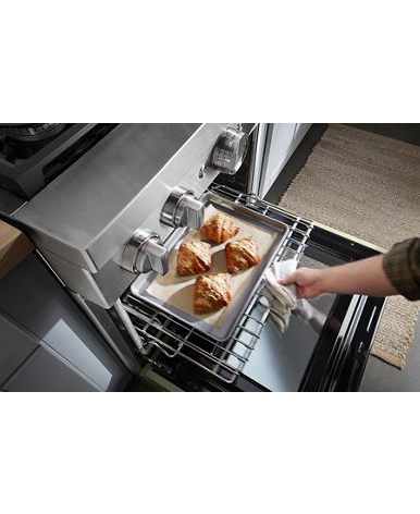 KitchenAid® 30'' Smart Commercial-Style Dual Fuel Range with 4 Burners