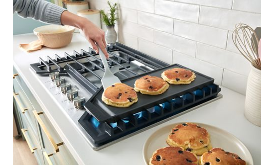 36-inch Gas Cooktop with 2-in-1 Hinged Grate to Griddle