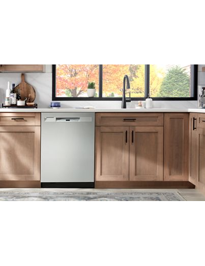 Front Control Dishwasher with PowerBlast Cycle
