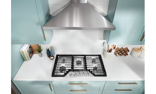 36-inch Gas Cooktop with EZ-2-Lift™ Hinged Cast-Iron Grates