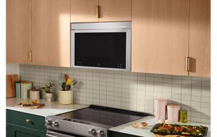 KitchenAid® Multifunction Over-the-Range Oven with Infrared Sensor Modes