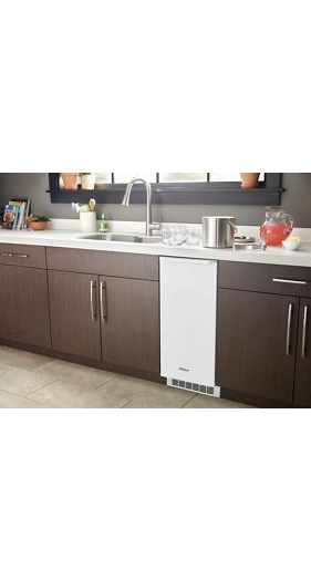 15-inch Icemaker with Clear Ice Technology