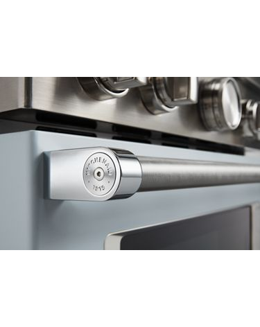 KitchenAid® 30'' Smart Commercial-Style Gas Range with 4 Burners