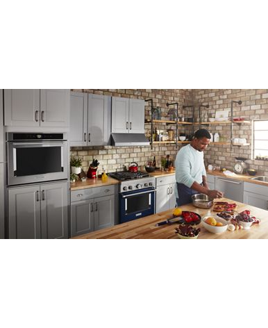 KitchenAid® 30'' Smart Commercial-Style Dual Fuel Range with 4 Burners