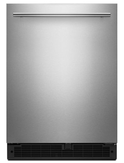 24-inch Wide Undercounter Refrigerator with Towel Bar Handle - 5.1 cu. ft.