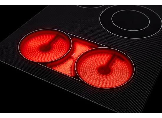 30-Inch Electric Cooktop with Reversible Grill and Griddle