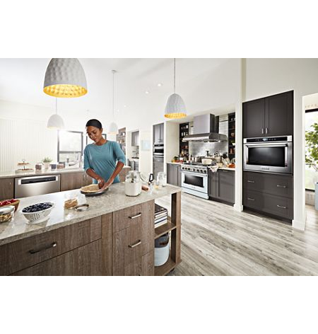 KitchenAid® 36'' Smart Commercial-Style Dual Fuel Range with 6 Burners
