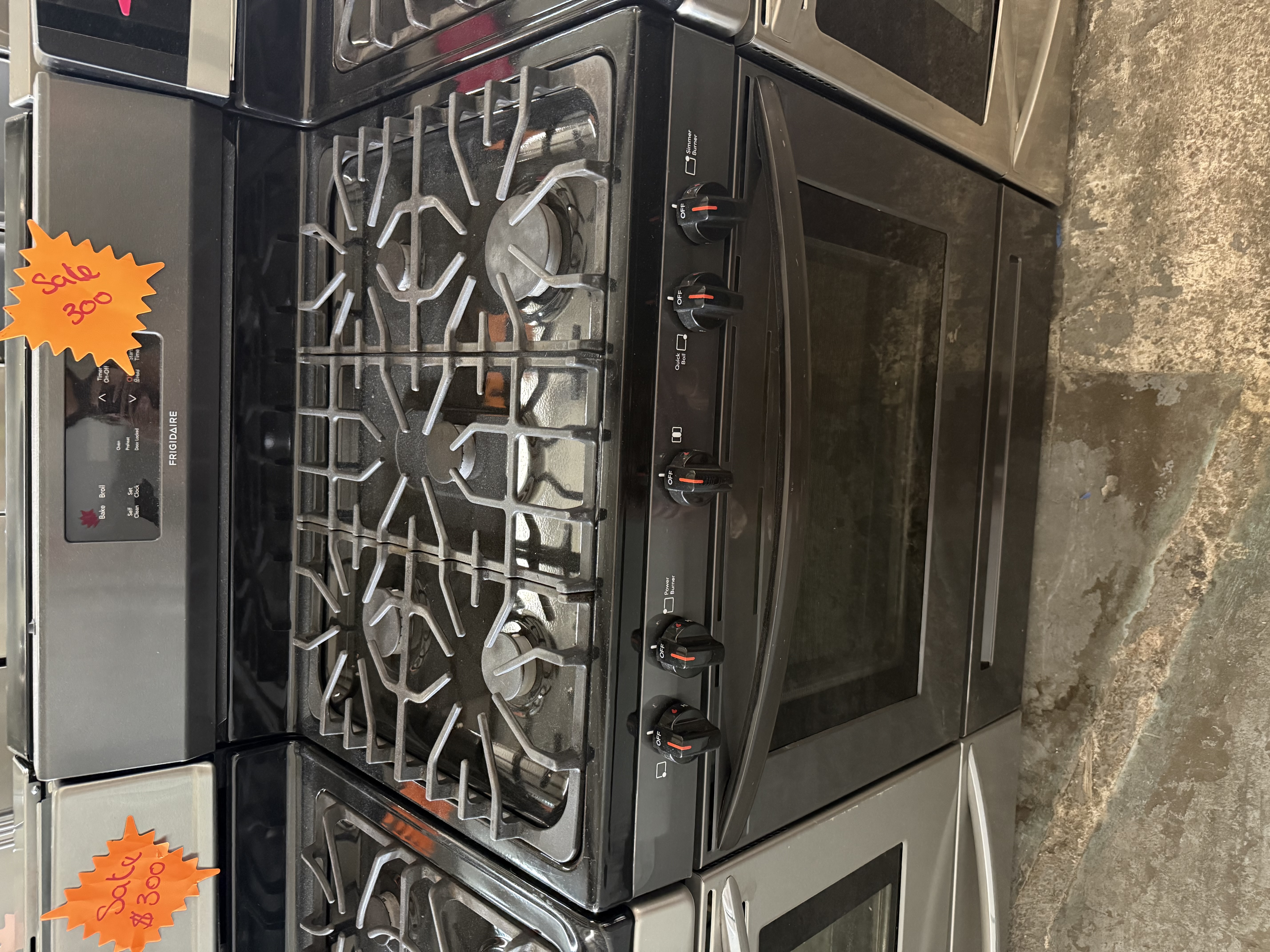 frigidaire  Gas Range