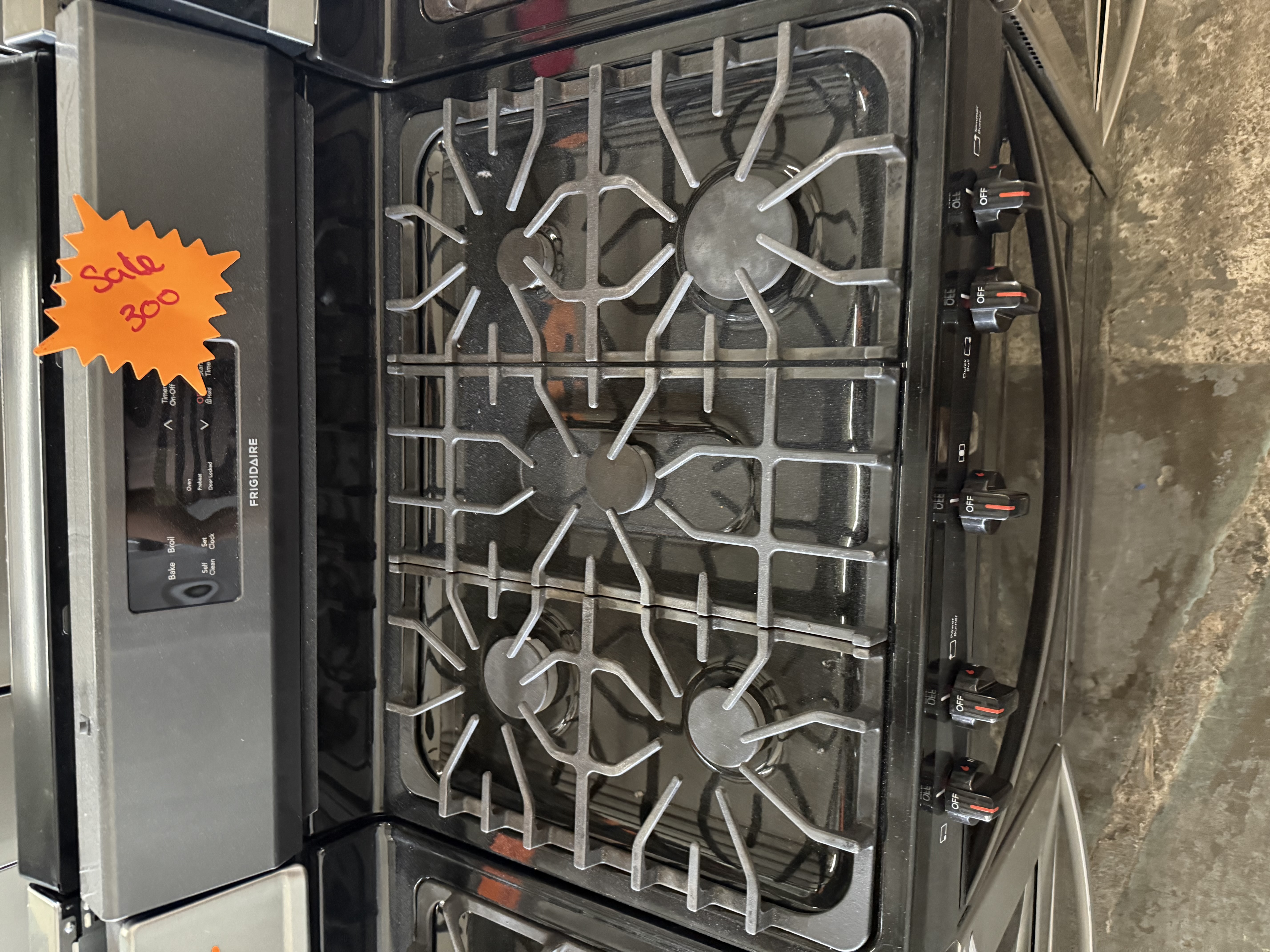 frigidaire  Gas Range